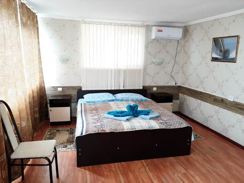 . Отель Дача художников. Гагра