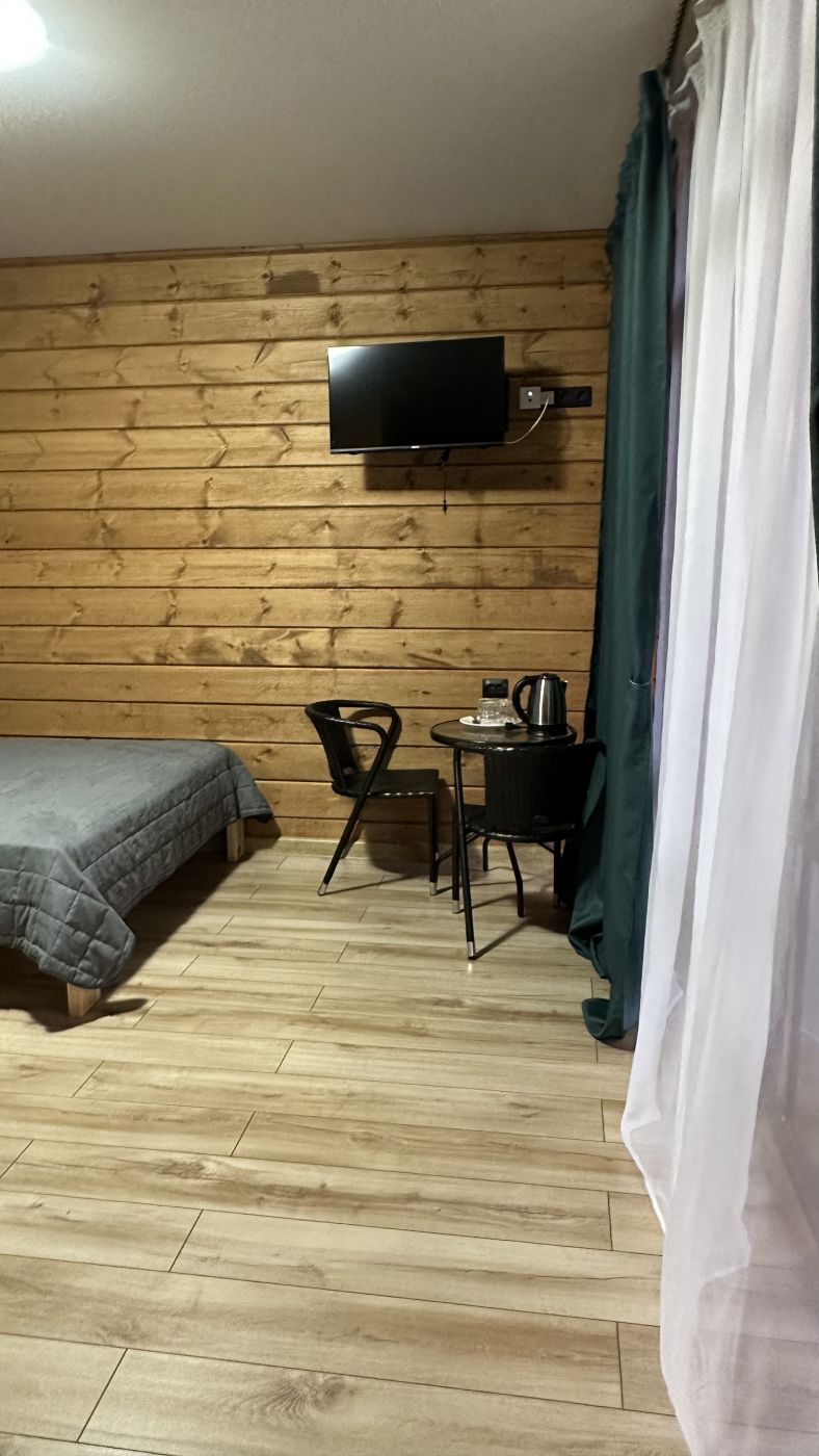 . Лилия. Гудаута . Лилия. Гудаута