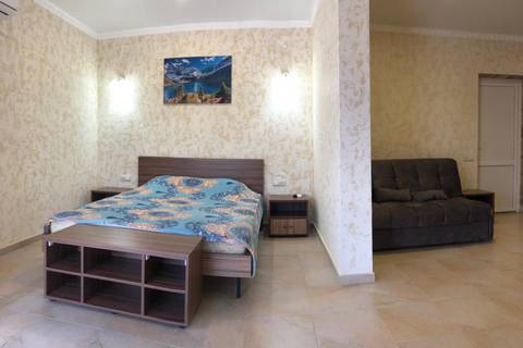 Номер 10 Люкс. Гостевой дом 《 Замок Рауля 》. Лермонтово