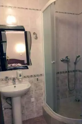 2-х комнатный полулюкс. Гостиница «Арючат». Домбай-гостиницы