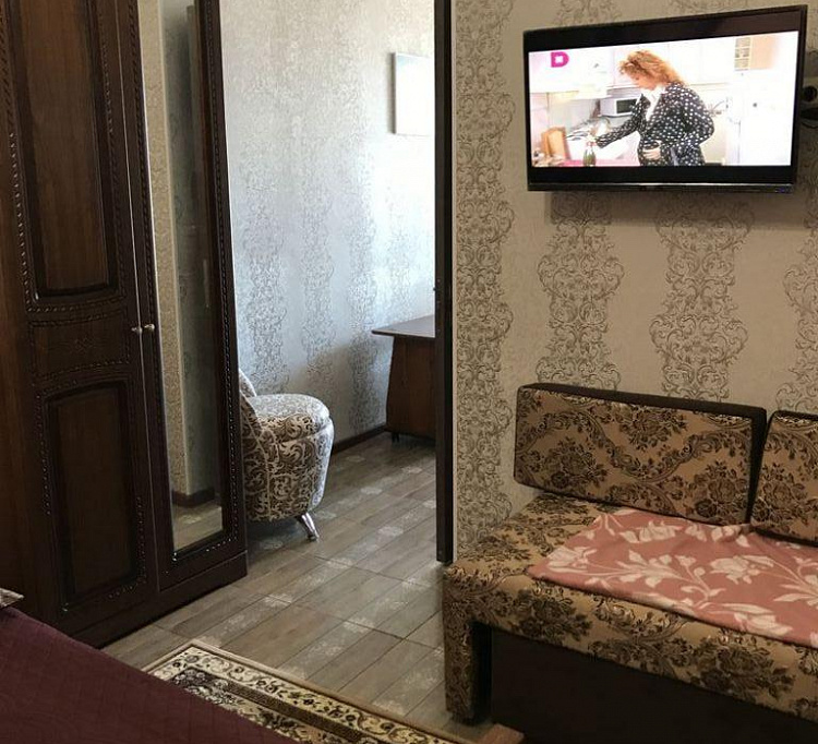 Апартаменты. Гостевой дом Стрекоза. Голубицкая