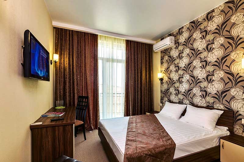 Стандарт. Отель Сальвадор. Геленджик