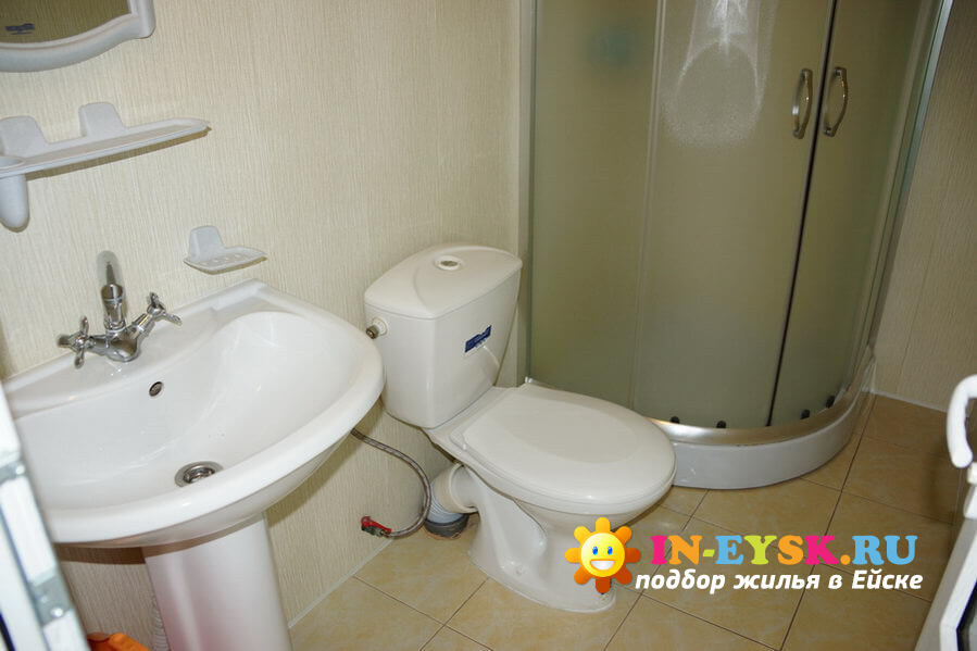 Номер - 4.  ГОСТЕВОЙ ДОМ «КСЕНИЯ». Ейск