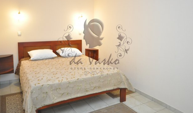 Апартаменты-студия с мини-кухней, однокомнатные. Отель "Da Vasko". Семидворье