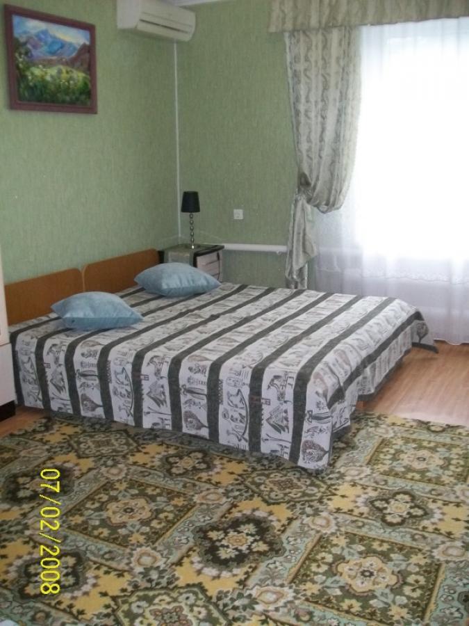 . Гостиница "Солнышко на Ивана Голубца/Пушкина". Анапа