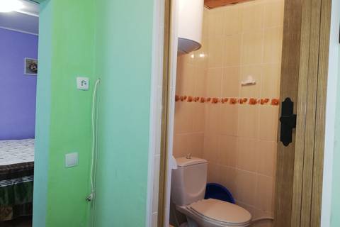 3-х местный номер (№ 2). Гостевой дом «У Татьяны». Береговое