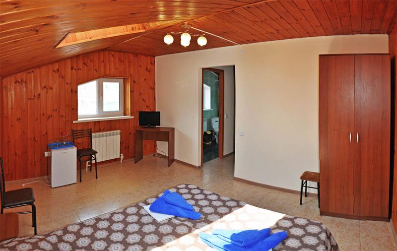 4-х местный 2 комнаты. Пансионат «Черноморский». Витязево 4-х местный 2 комнаты. Пансионат «Черноморский». Витязево