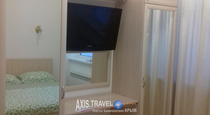 . Гостевой дом Инжир. Ялта