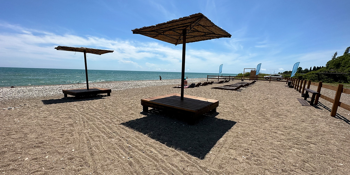 . Лилия. Гудаута . Лилия. Гудаута