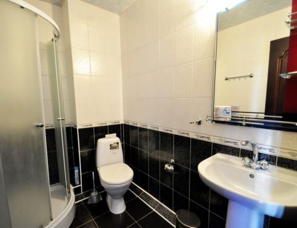 Люкс двухкомнатный 5-местный. Отель "Родос" . Витязево