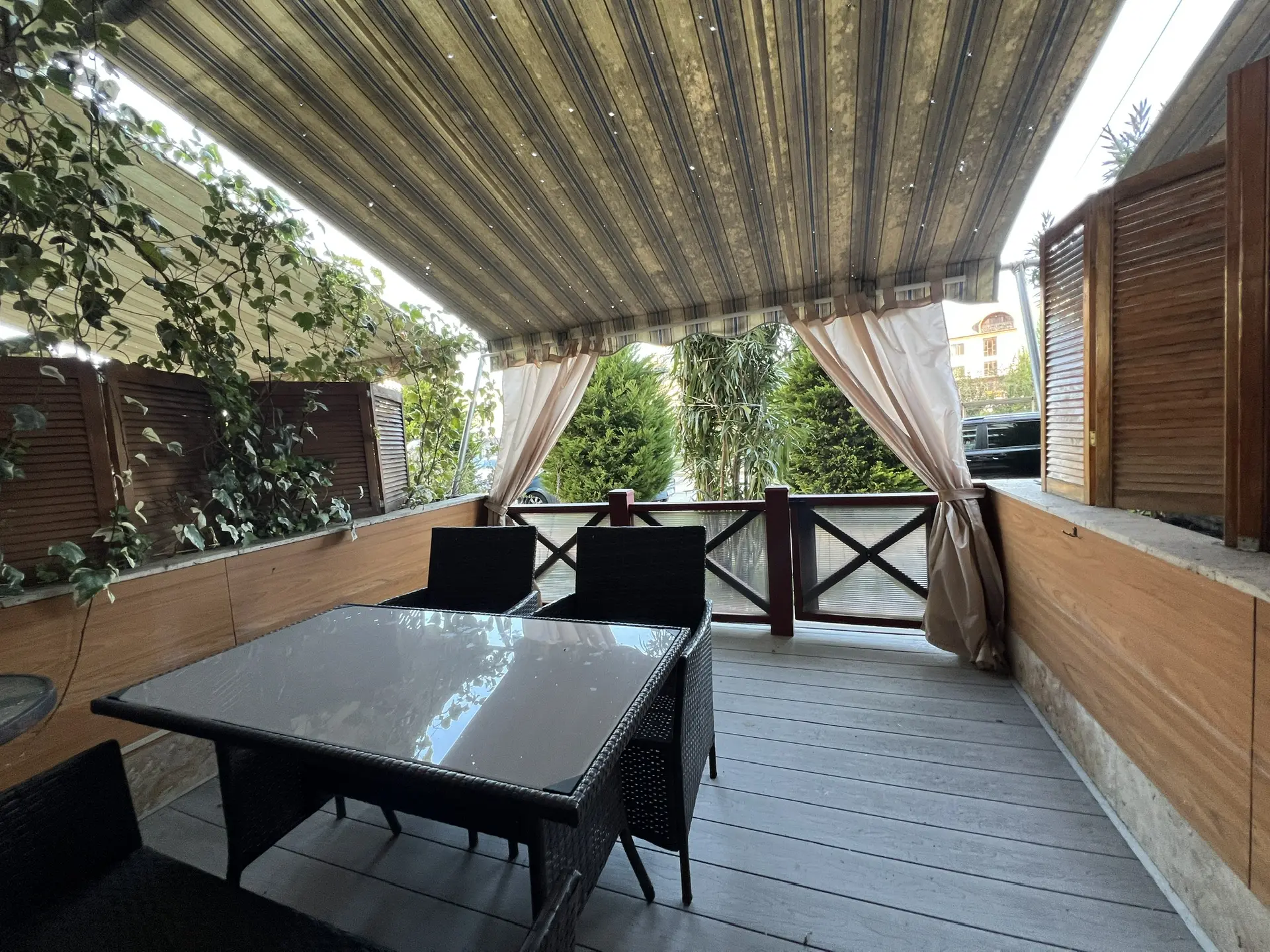 . Квартира в многоквартирном доме Апартамент с терасой на первой береговой. Дагомыс