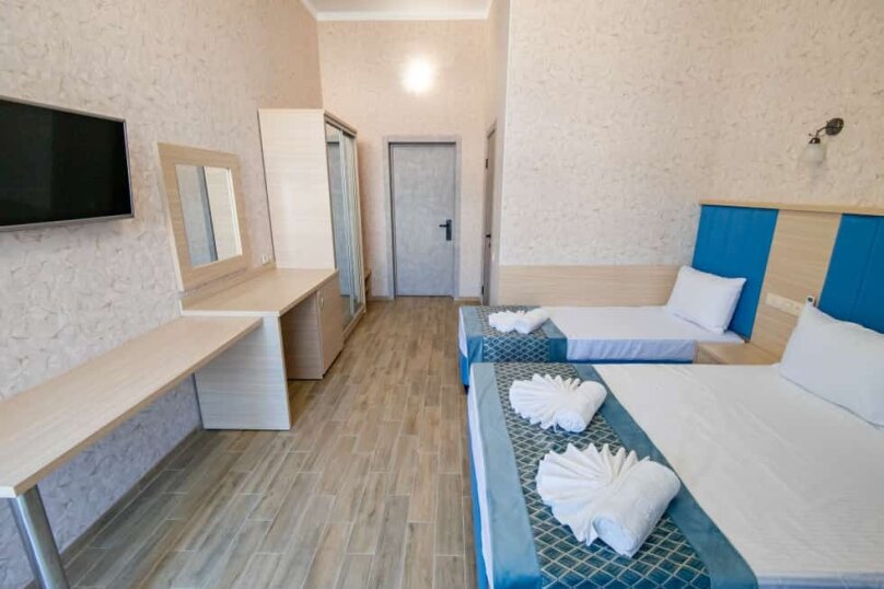 3-х местный , Семейный. Гостиница DEL&ART. Витязево