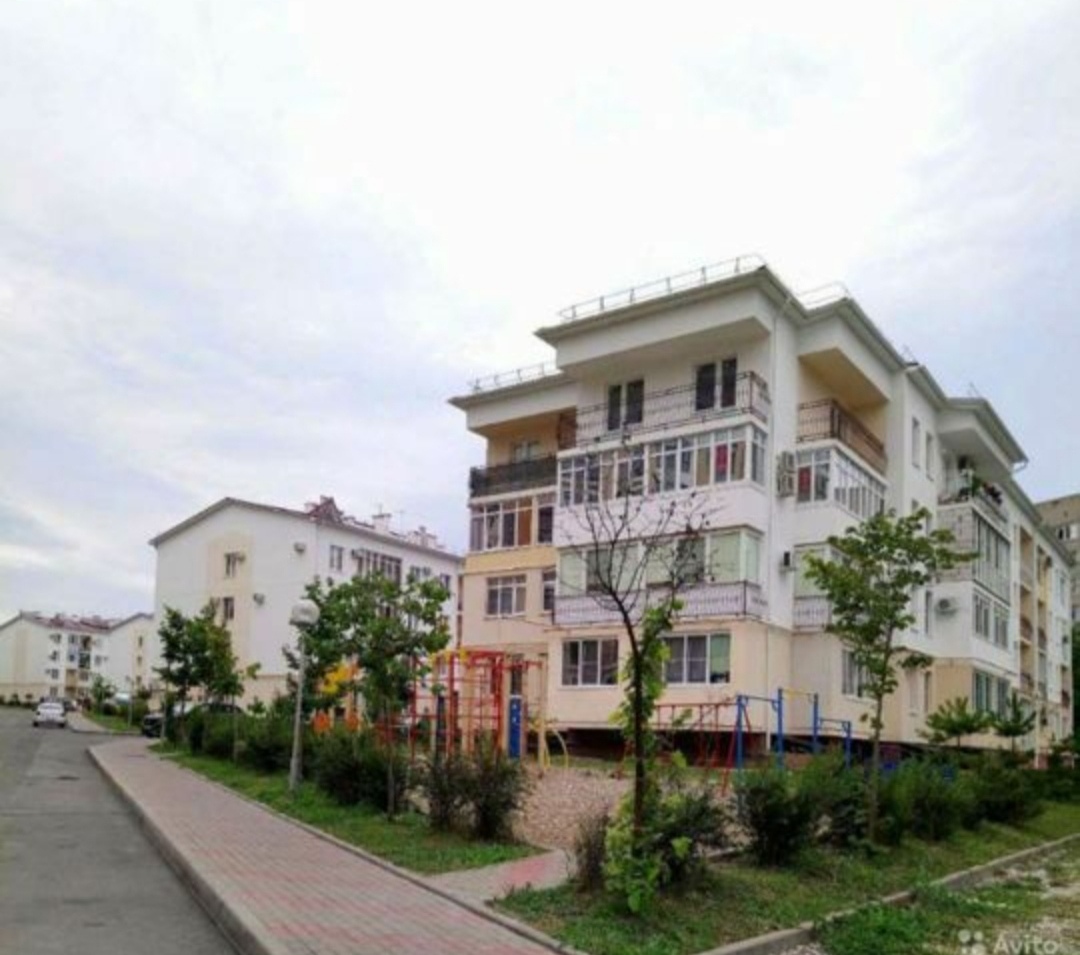 . Квартира в многоквартирном доме Жк Столичный. Геленджик