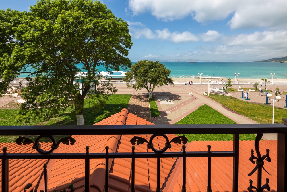 . Отель "Дача". Кабардинка