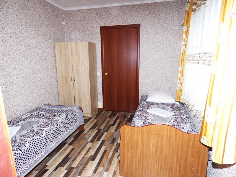 . Частный сектор Репина 7А. Аше