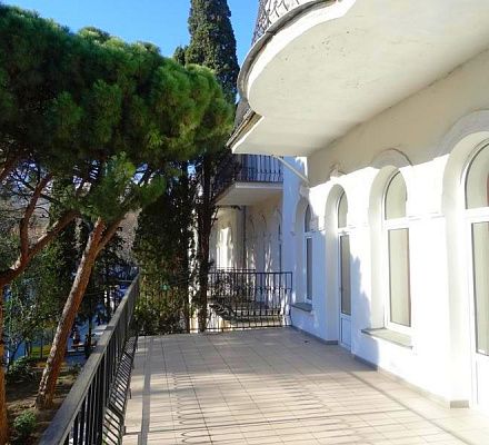 . Гостиница "Агидель". Ялта