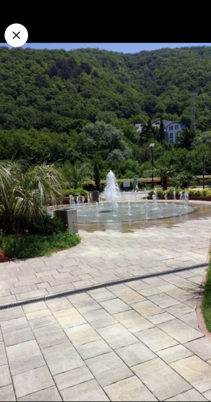 . Квартира в многоквартирном доме Sun Hills. Небуг