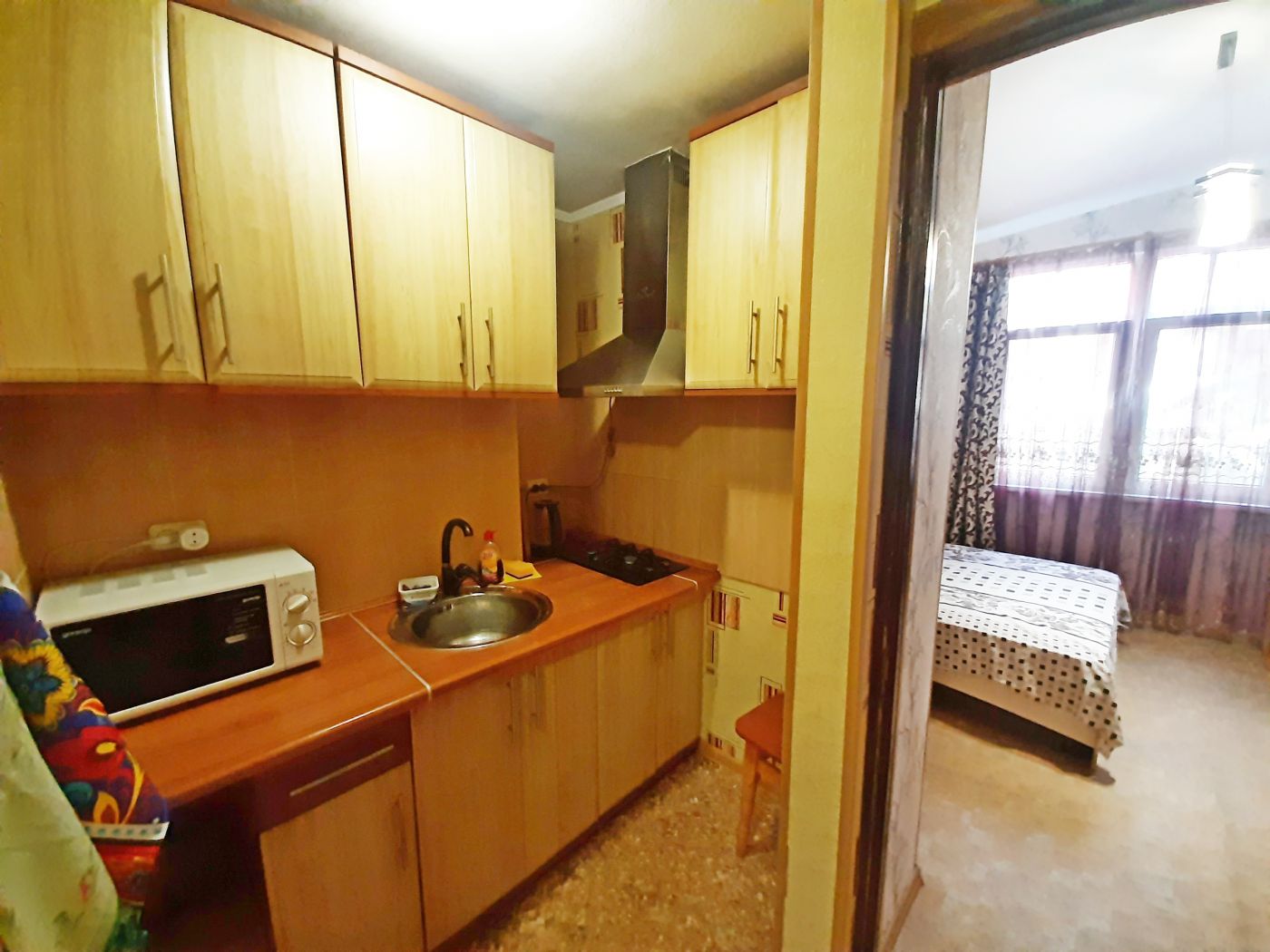 . Квартира в 100 метрах от моря. Алушта . Квартира в 100 метрах от моря. Алушта