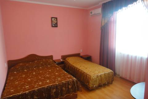 Трехместный «Комфорт». Гостевой дом «Гриновские Берега». Береговое