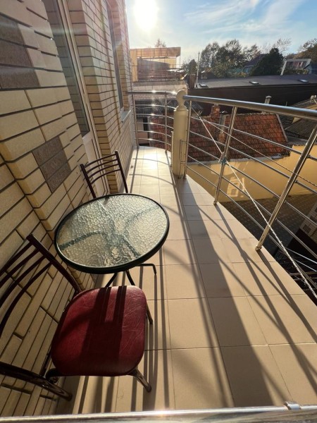 Трехместный номер. Гостевой дом “Илиос”. Анапа