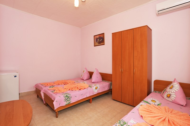 . Гостевой дом Елена. Коктебель