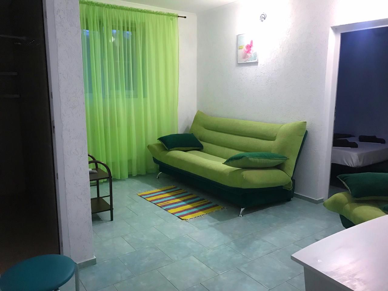 . Гостевой дом Лайт Бриз Кучугуры. Кучугуры