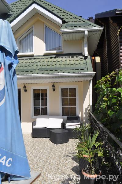  Коттедж. Отель Форт-Артур. Лазаревское