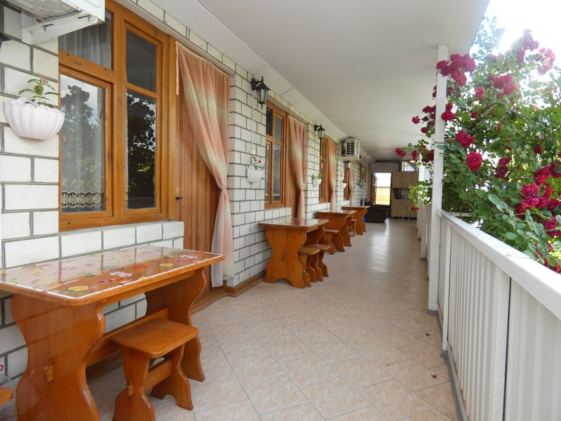 . Гостевой дом «У моря». Анапа