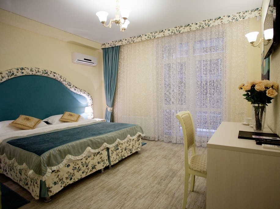 Стандарт 2-местный. Отель "Французский квартал". Витязево