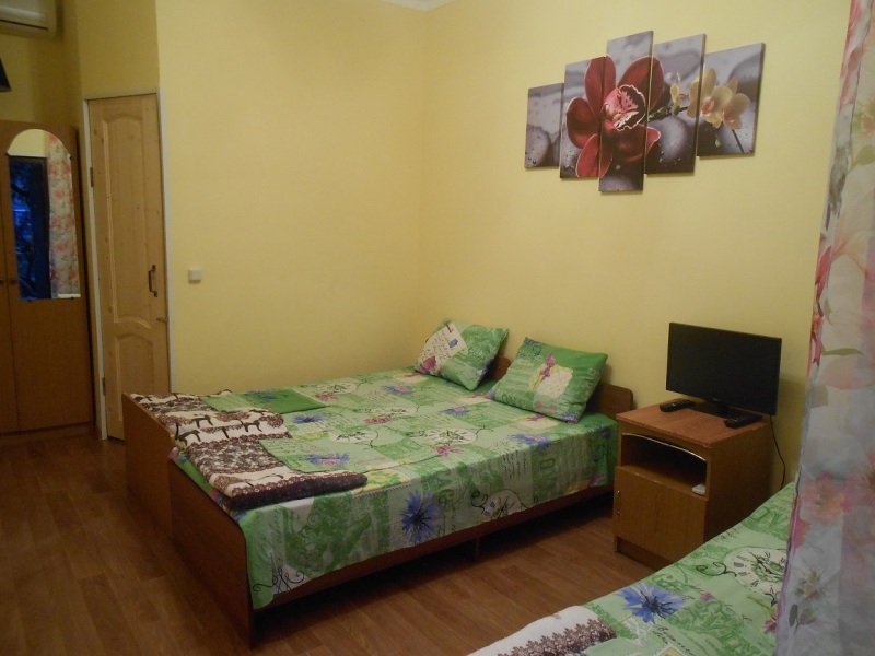 . Гостевой дом "У Гарика". Новый Афон