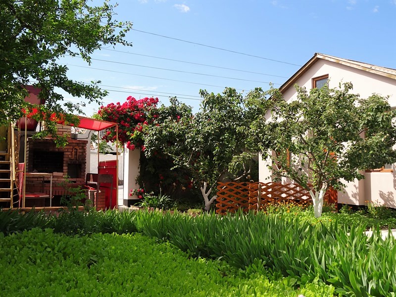 . Гостевой дом Леополис. Курорты Евпатории