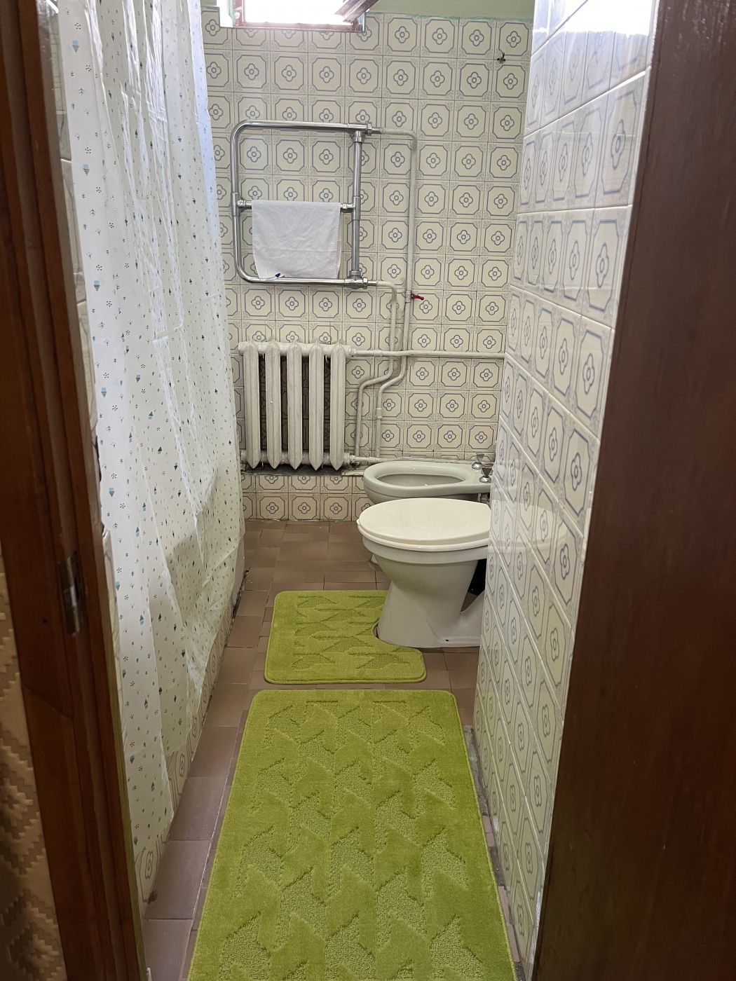 . Гостевой дом "Сосновый рай" . Гагра