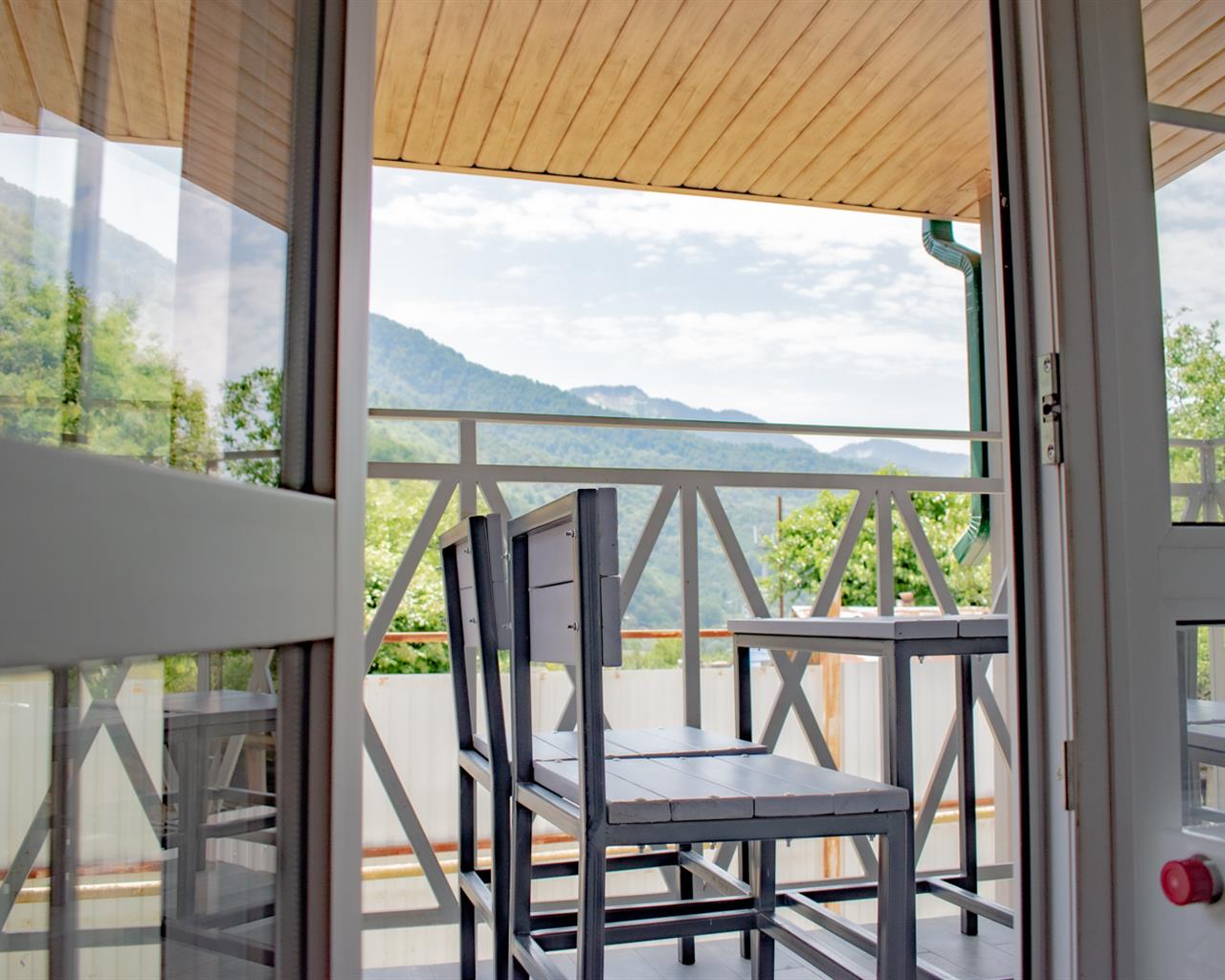 . Апартаменты "Гости". Красная Поляна