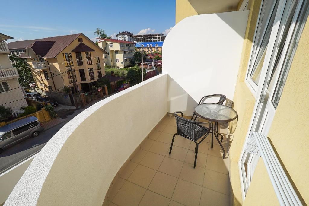 3-х местный номер-студио (с кухней). Апарт-отель «Близнецы». Адлер