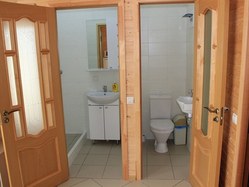 Апартамент Азовская. База отдыха Должанский дворик "АКВАРЕЛИ". Должанская