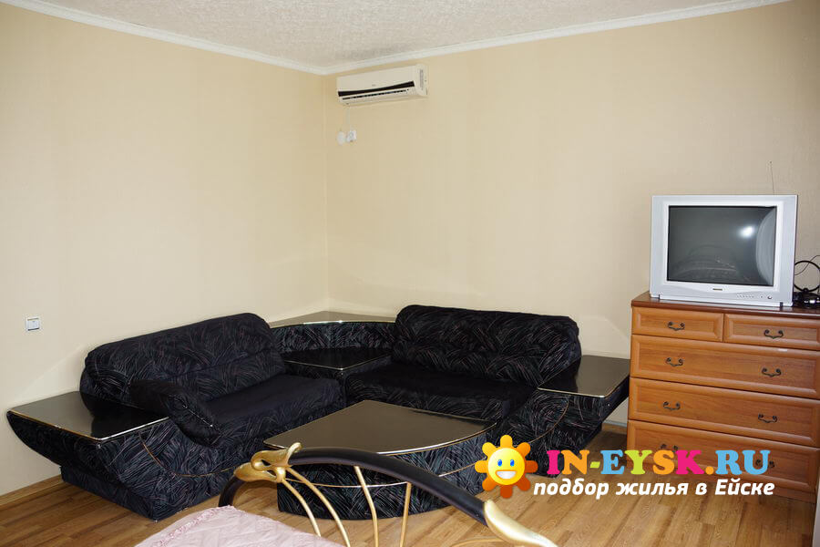 Номер - 5 - ЛЮКС.  ГОСТЕВОЙ ДОМ «КСЕНИЯ». Ейск