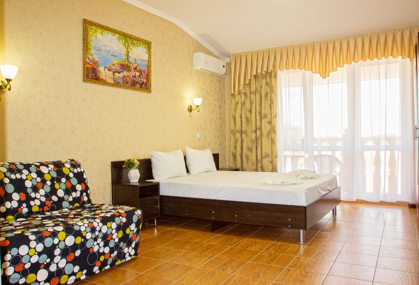 . Гостиница "ATLAS" . Верхнее Джемете