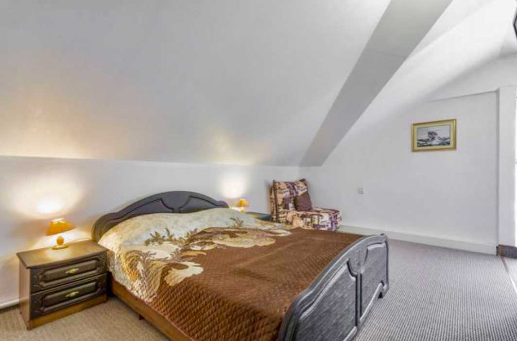 Мансарда 3 этаж. Гостиница "Алекс". Витязево