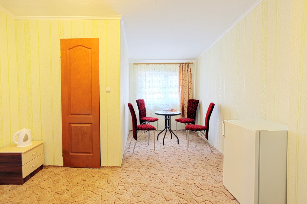 Семейный. Пансионат «Фрегат». Саки