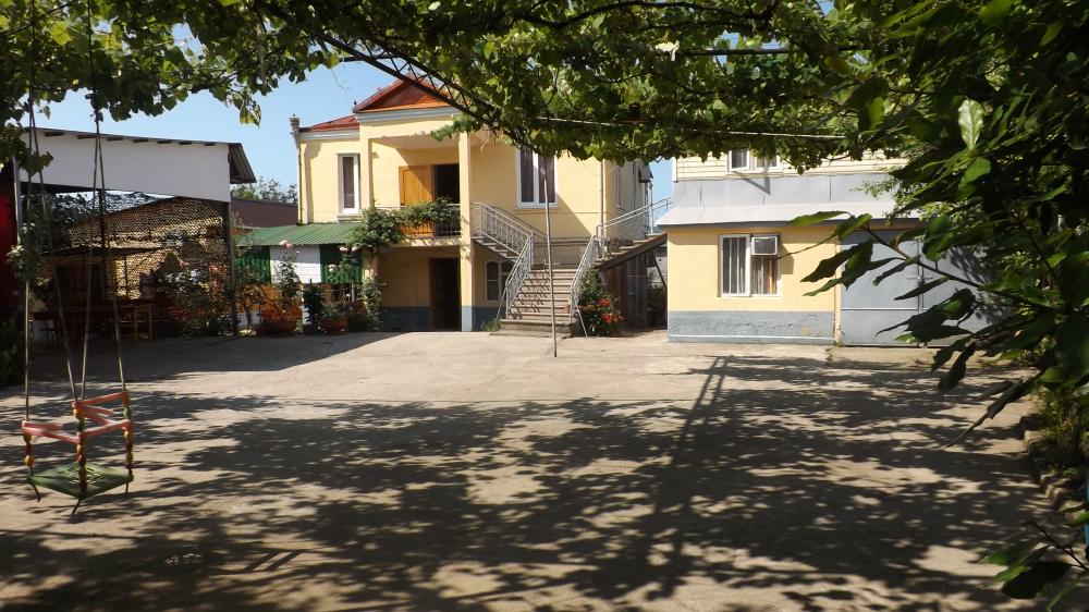 . Гостевой дом "Ролан". Новый Афон