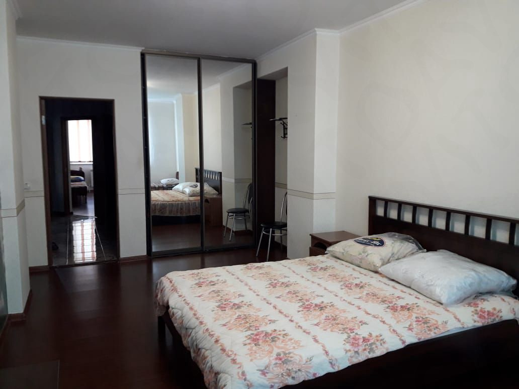 . Квартира в многоквартирном доме 1-комнатная Шевченко 288/а. Анапа