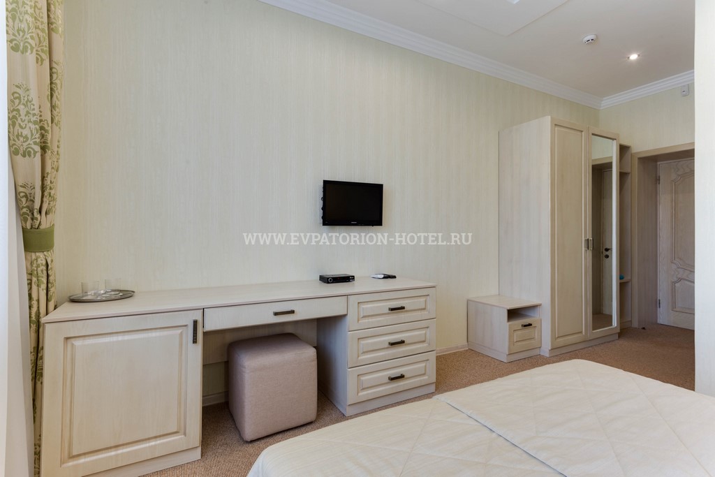 Номер Стандарт. Бутик-отель "Евпаторион". Заозерное