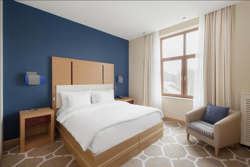 . Курортный отель Novotel Resort Krasnaya Polyana Sochi. Красная Поляна