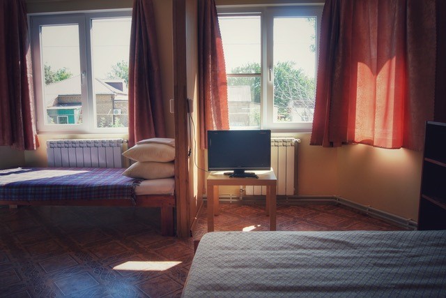 Трехместный номер. Гостевой дом «У Маши и Медведя». Ейск Трехместный номер. Гостевой дом «У Маши и Медведя». Ейск