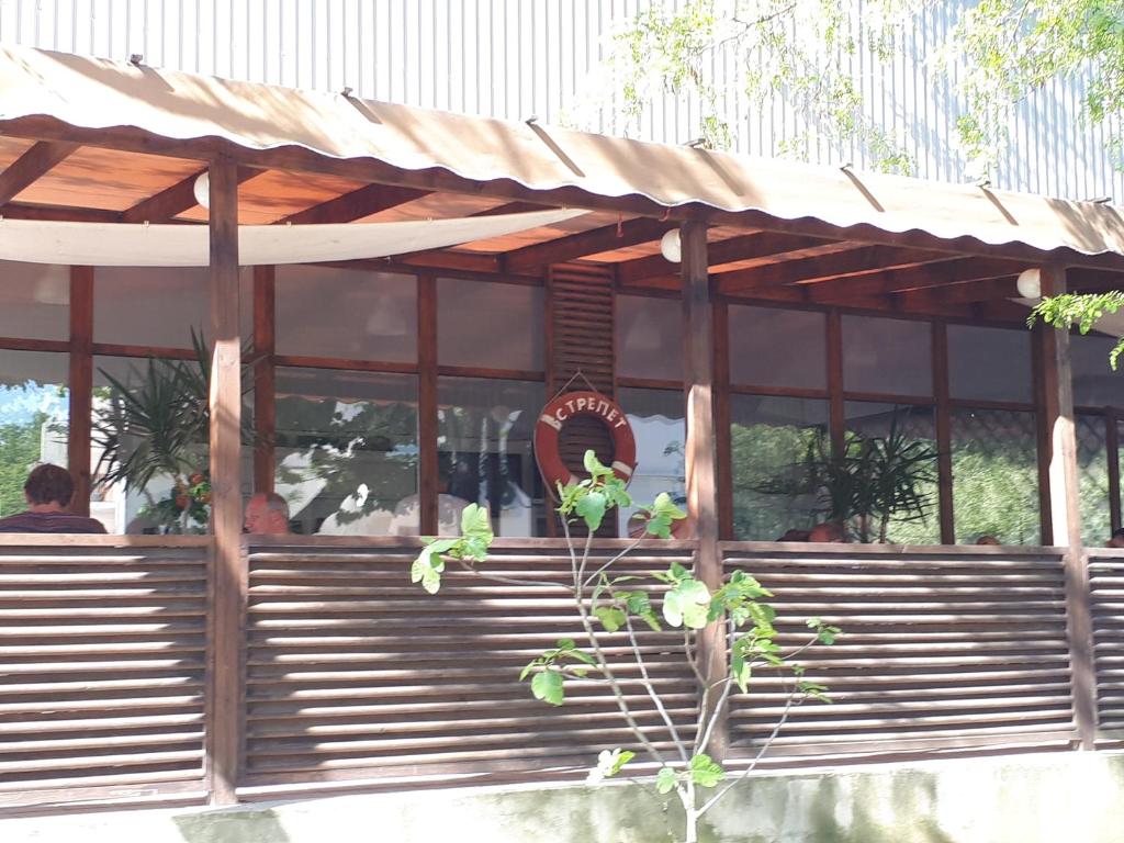 . Частный сектор Коттеджный поселок . Новомихайловский