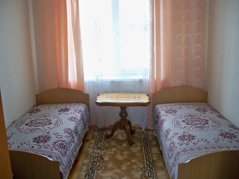 Этаж под ключ. Дом под ключ Юнге 20. Коктебель