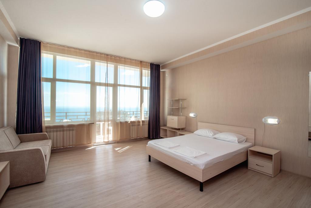 Семейный. Частный гостевой дом Крымская Сага. Ялта