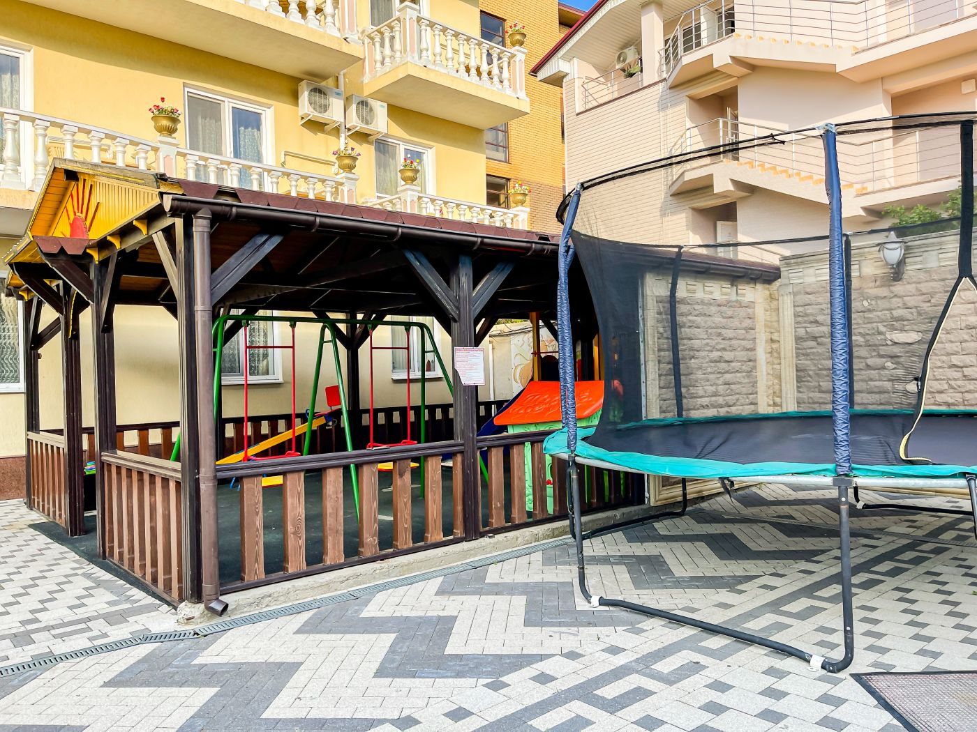 . Anzhelina Family Hotel. Витязево