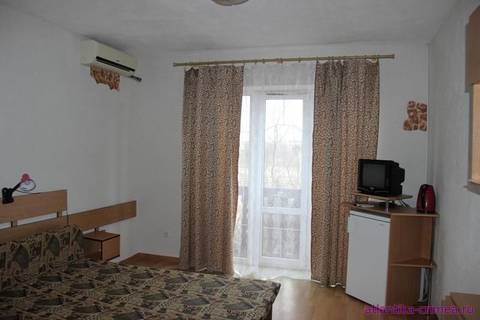 Номер «Полулюкс». Гостевой дом «Атлантика». Евпатория