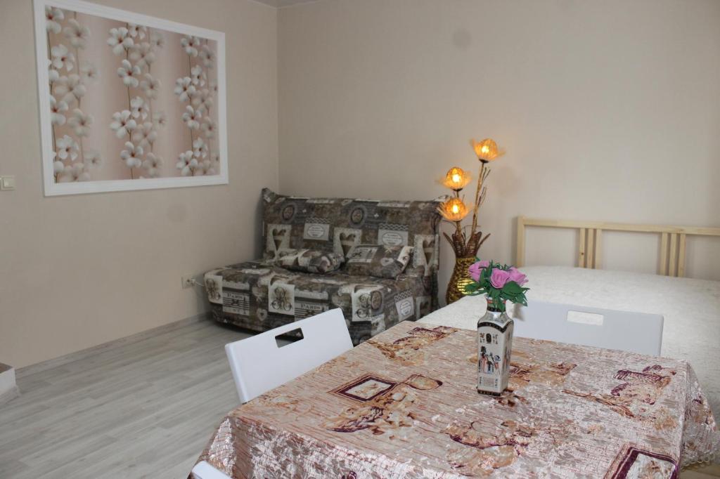 . Гостевой дом "Лето". Ейск